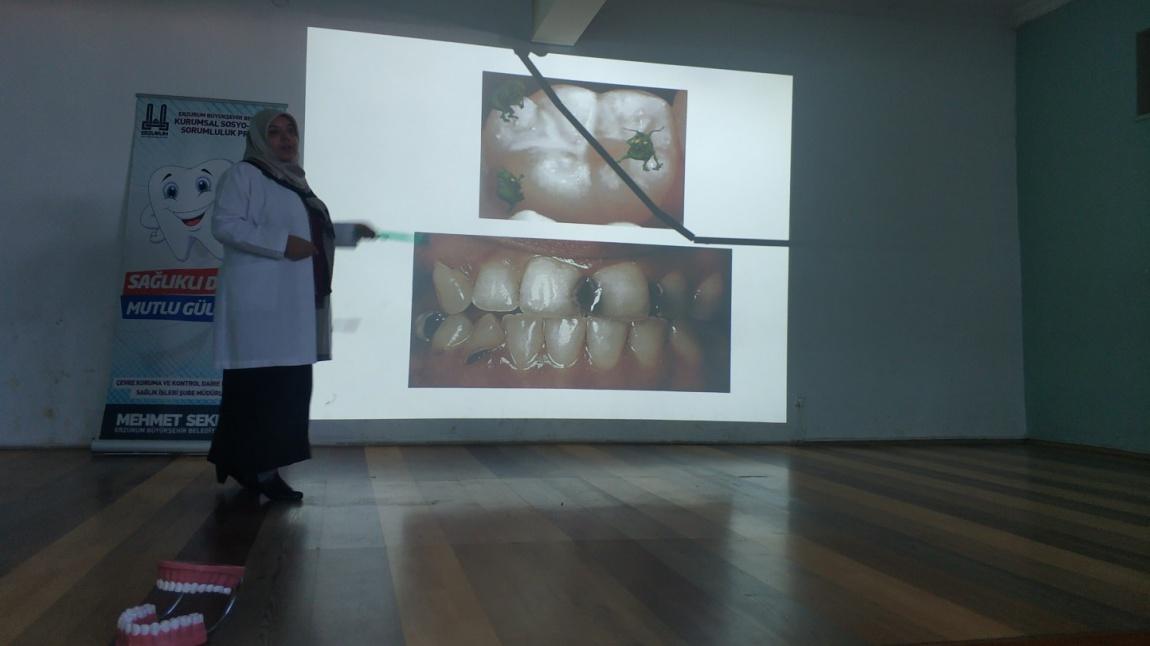 Erzurum Büyükşehir Belediyesinden Ağız ve Diş Sağlığı Eğitimi